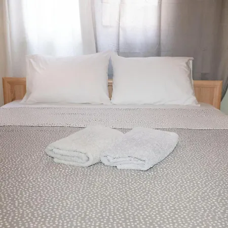 Houseloft Harmony Gardens Apartment *